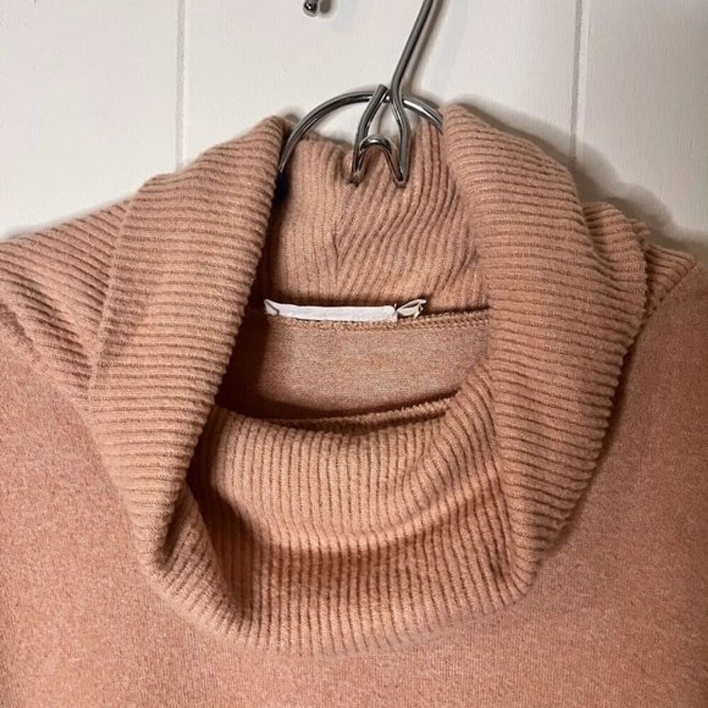 Lulu's Lush Camel Cowl Neck Sweater Size Small - Picture 4 of 8